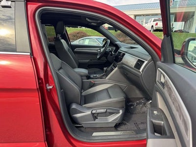 2022 Volkswagen Atlas Cross Sport 3.6 V6 SE w/ Technology