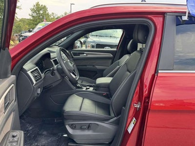 2022 Volkswagen Atlas Cross Sport 3.6 V6 SE w/ Technology
