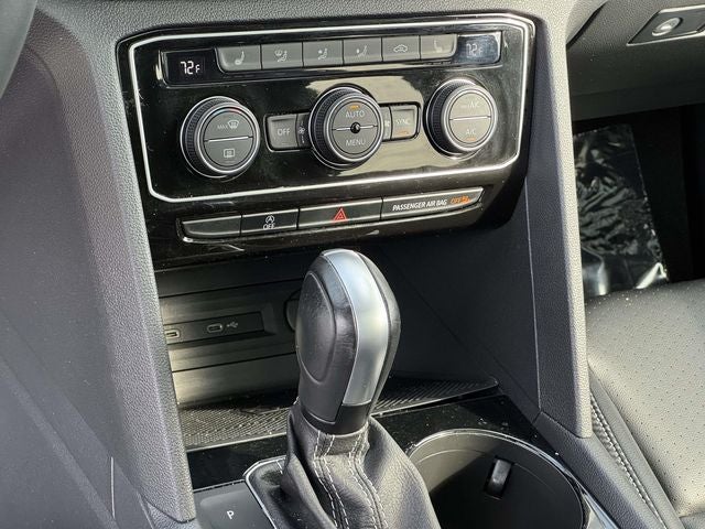 2022 Volkswagen Atlas Cross Sport 3.6 V6 SE w/ Technology