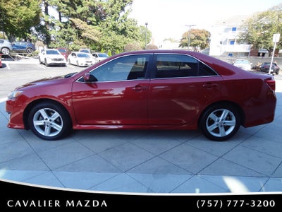 2014 Toyota Camry SE