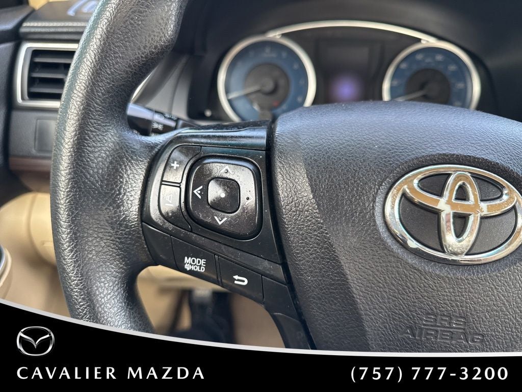 2016 Toyota Camry LE