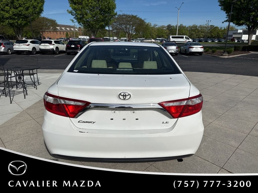 2016 Toyota Camry LE