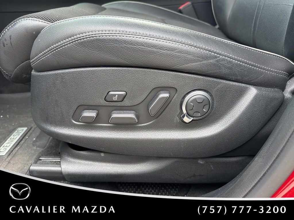 2024 Genesis GV70 2.5T