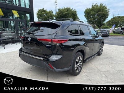 2023 Toyota Highlander Hybrid XLE