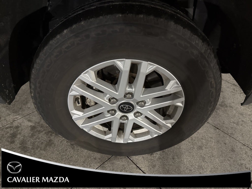 2024 Toyota Tundra SR5