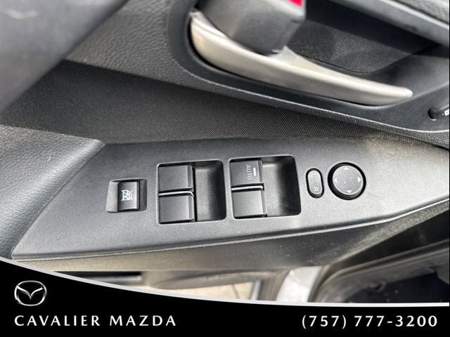 2013 Mazda Mazda3 i Touring