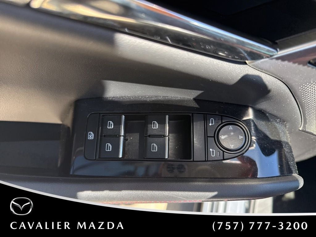2023 Mazda Mazda3 2.5 S Carbon Edition