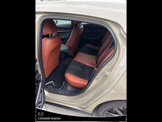 2024 Mazda Mazda3 2.5 Carbon Turbo