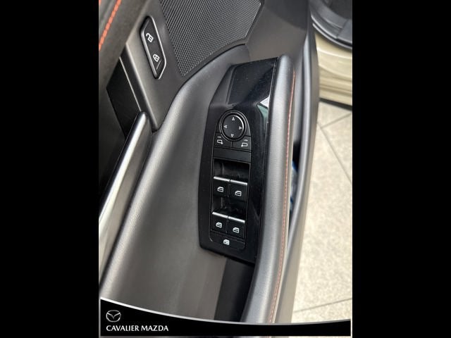 2024 Mazda Mazda3 2.5 Carbon Turbo