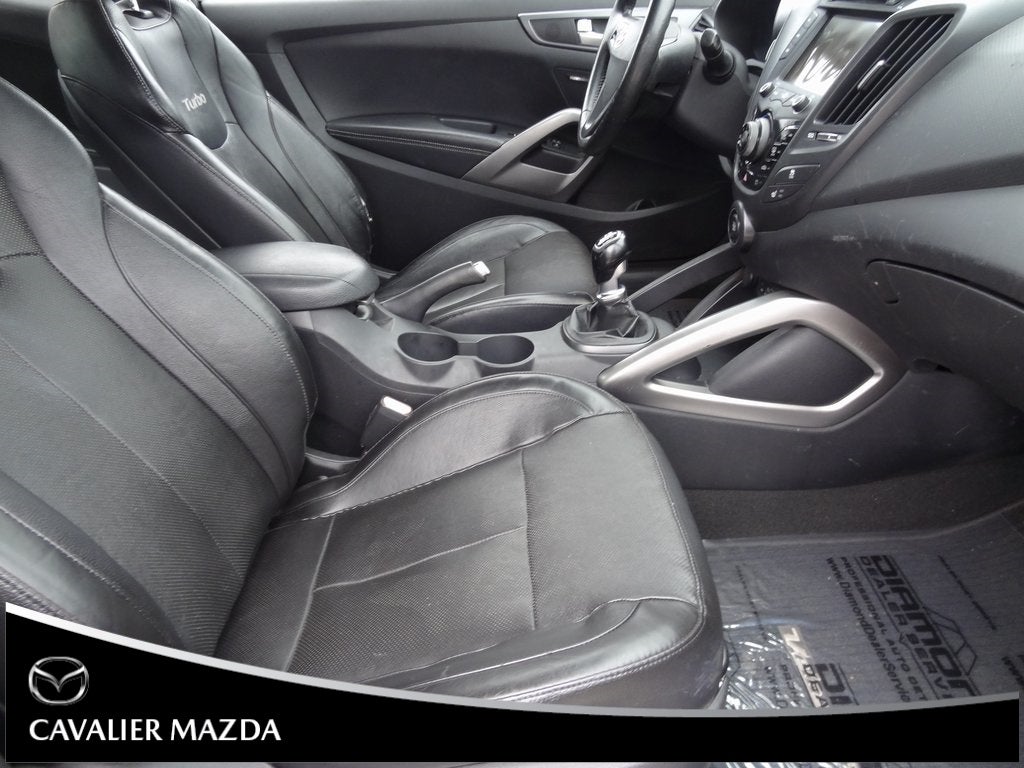 2013 Hyundai Veloster Turbo w/Black