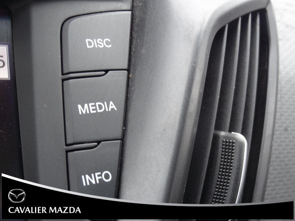 2013 Hyundai Veloster Turbo w/Black