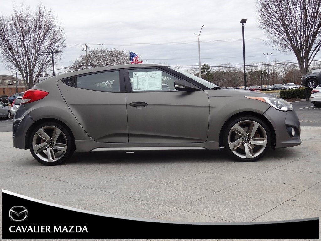 2013 Hyundai Veloster Turbo w/Black