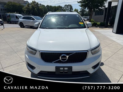 2019 Volvo XC40 Momentum