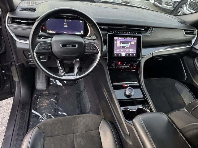 2022 Jeep Grand Cherokee L Altitude 4x4