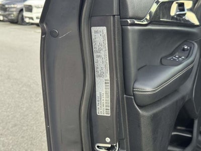 2022 Jeep Grand Cherokee L Altitude 4x4