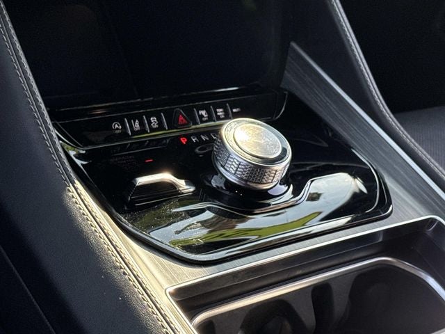 2024 Jeep Wagoneer L Series II 4x4