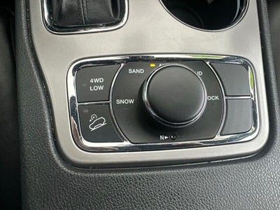 2020 Jeep Grand Cherokee Laredo