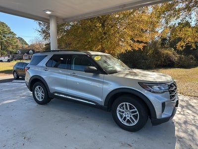 2025 Ford Explorer Active