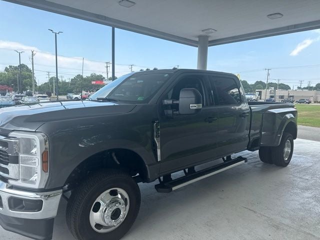 2024 Ford F-350 XLT