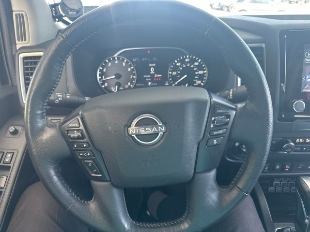 2023 Nissan Frontier SV