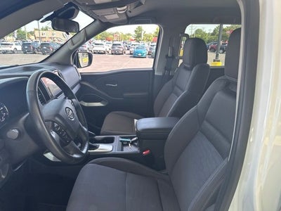 2023 Nissan Frontier SV