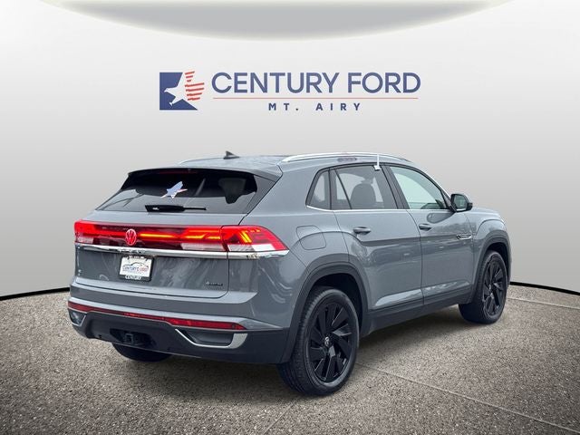 2024 Volkswagen Atlas Cross Sport 2.0T SE w/ Technology