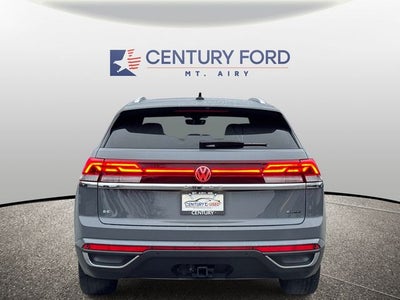 2024 Volkswagen Atlas Cross Sport 2.0T SE w/ Technology