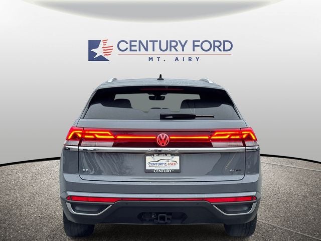 2024 Volkswagen Atlas Cross Sport 2.0T SE w/ Technology