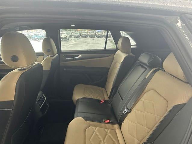 2024 Volkswagen Atlas Cross Sport 2.0T SE w/ Technology