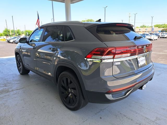 2024 Volkswagen Atlas Cross Sport 2.0T SE w/ Technology