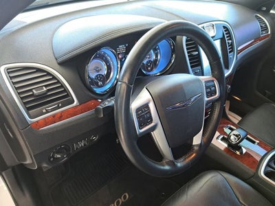2012 Chrysler 300 Limited