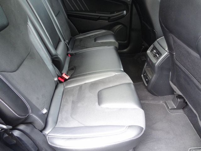 2024 Ford Edge ST