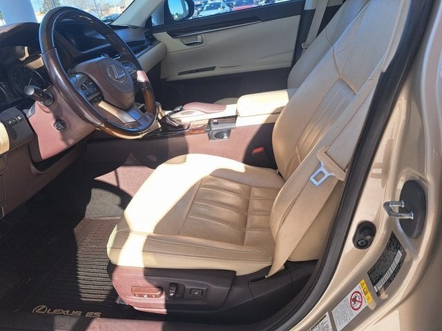 2016 Lexus ES 350 Base