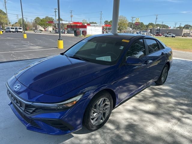 2025 Hyundai Elantra HEV Blue