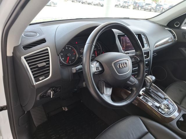 2016 Audi Q5 2.0T quattro Premium Plus