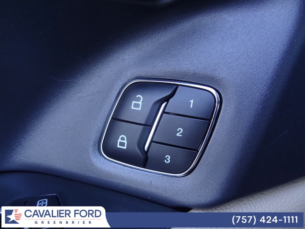 2024 Ford Expedition MAX XLT