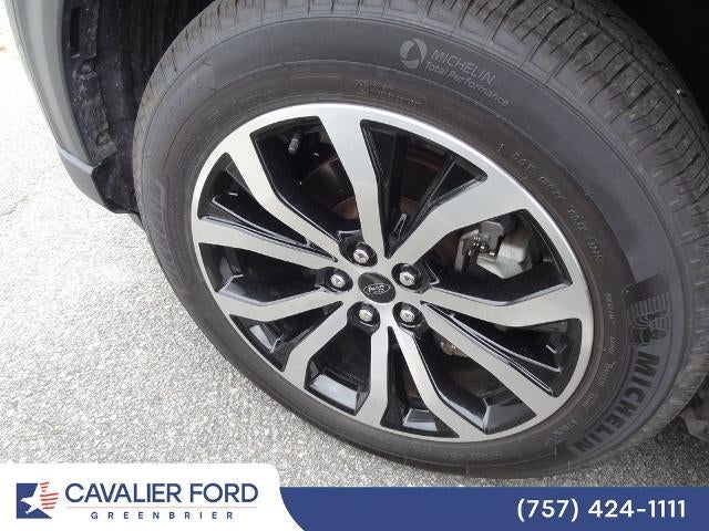 2022 Ford Explorer ST-Line