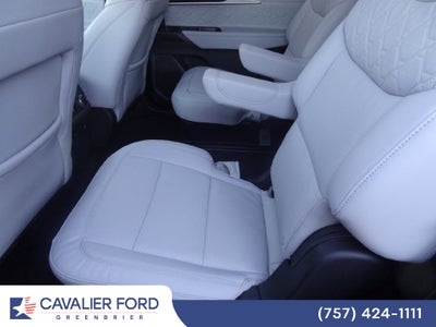 2026 Ford Explorer Platinum™