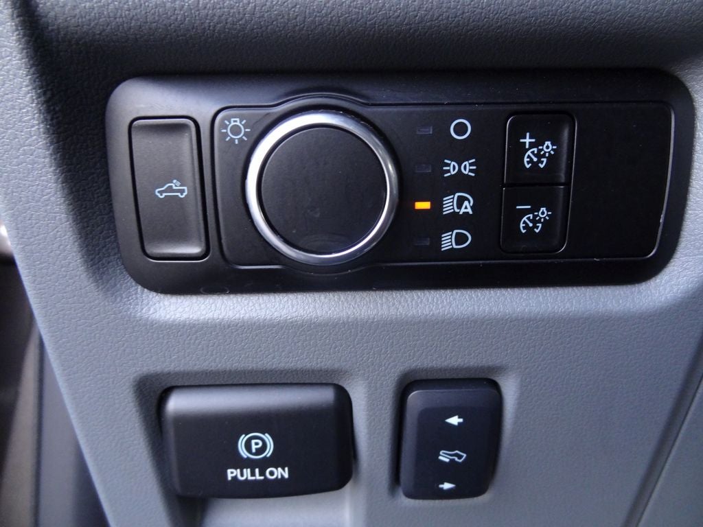 2023 Ford F-150 Lightning XLT