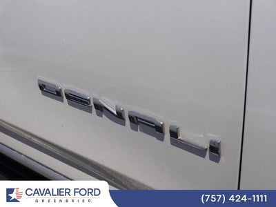2022 GMC Yukon XL Denali