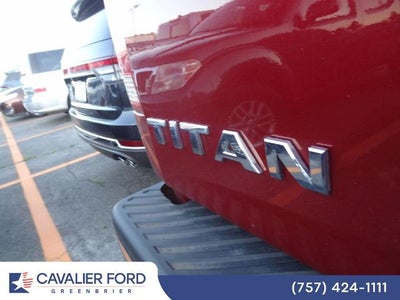 2004 Nissan Titan SE