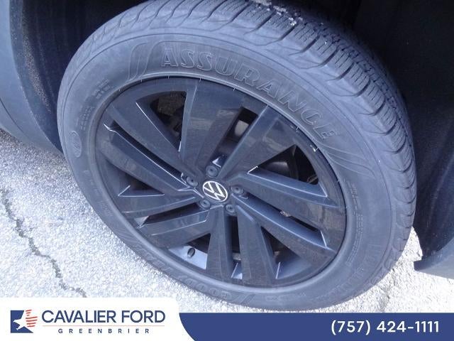 2022 Volkswagen Atlas Cross Sport 3.6L V6 SE w/Technology