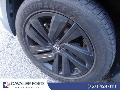 2022 Volkswagen Atlas Cross Sport 3.6L V6 SE w/Technology