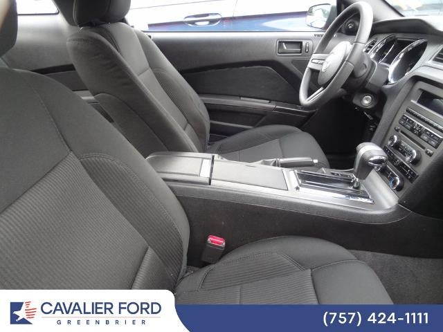 2011 Ford Mustang V6