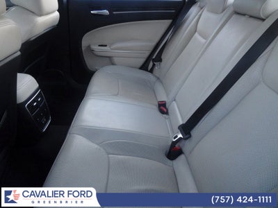 2016 Chrysler 300C Base