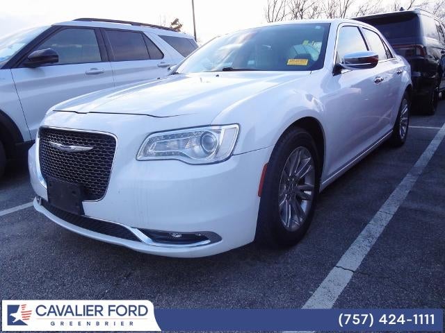 2016 Chrysler 300C Base