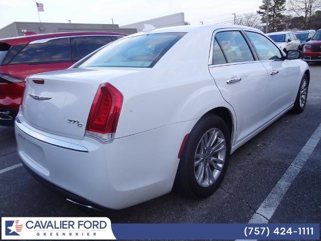 2016 Chrysler 300C Base