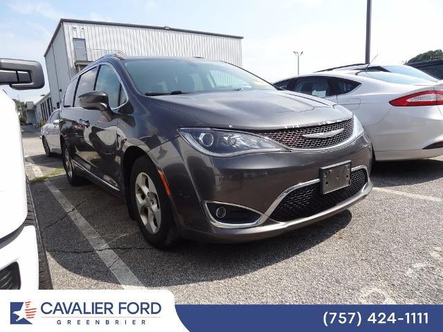 2017 Chrysler Pacifica Touring L Plus