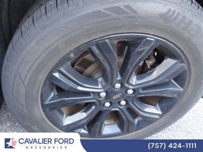 2023 Ford Edge SE