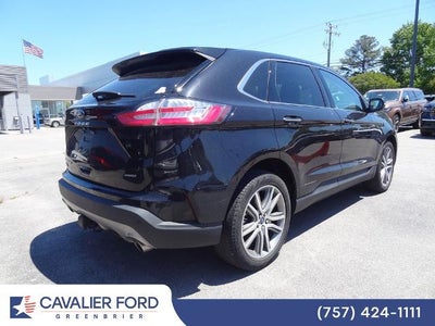 2022 Ford Edge Titanium